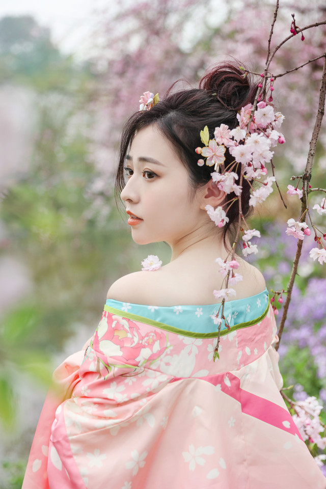 无缘忍冬